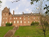 brodick-castle-front.jpg