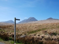 evans-walk-paps-of-jura.jpg