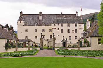 traquair-house