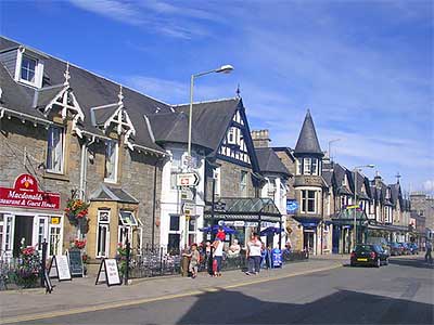 Pitlochry Town Centre